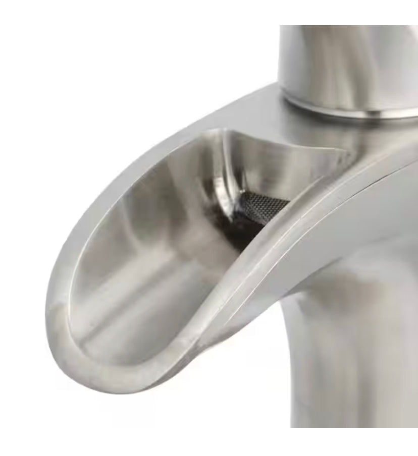 Brea Single Control Bathroom Faucet With Push & Seal™ - Single Hole -Drain Kit Included
